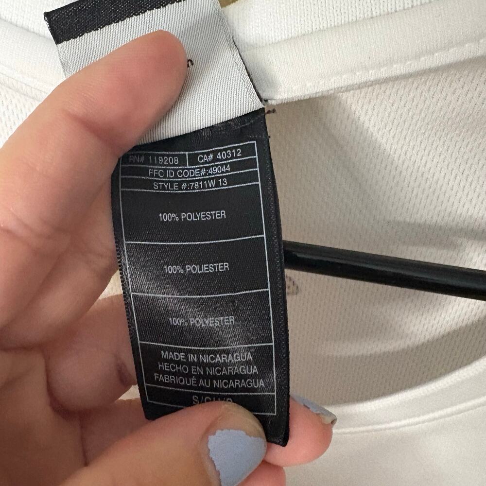 Lakers Kobe Bryant 24 NBA4her White Jersey Adidas Size Small NBA Patch Cute - Picture 8 of 8